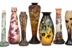 Cambi-Emile-Galle-gruppo-di-grandi-vasi-in-vetro-cammeo-con-decoro-di-fiori-a-rilievo-e-a-smalto-Francia-1900-ca