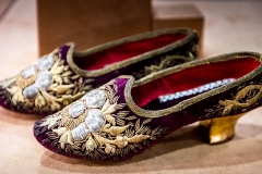 Mercanteinfiera-Pantofole-Papali-in-filo-d_oro-fine-XVIII-sec